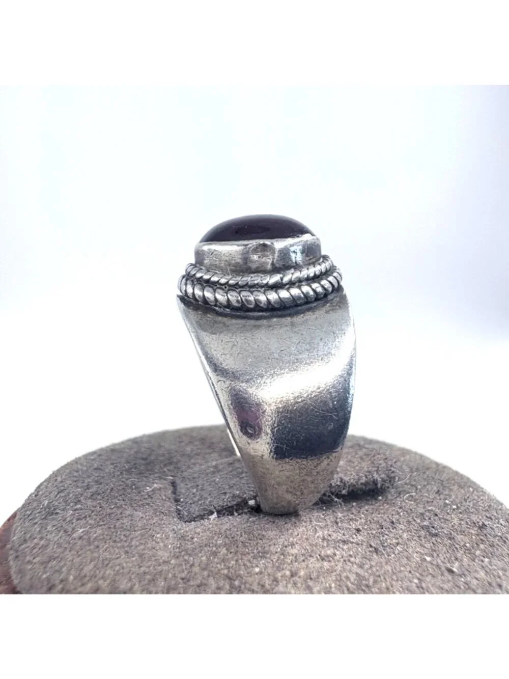 Garnet Bezel Set Rope Border Tapered Band Ring 925 Sterling Silver Size 6.25